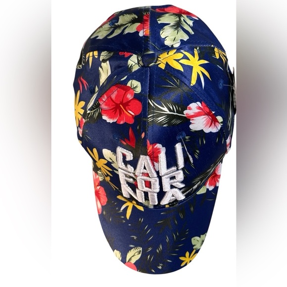 California embroidered tropical floral design cap.NWOT. - Picture 3 of 6